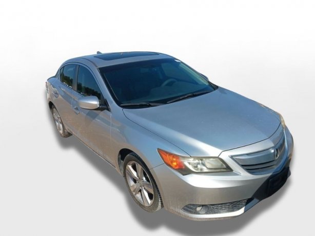 2013 Acura ILX 2.0L Premium photo 2