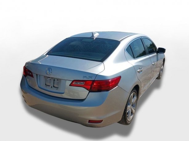 2013 Acura ILX 2.0L Premium photo 4