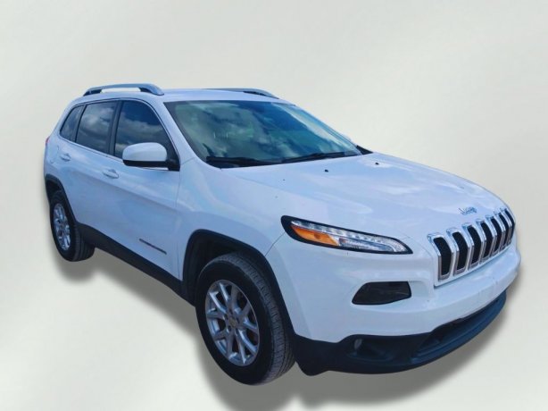 2018 Jeep Cherokee Latitude photo 2