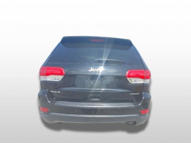 2018 Jeep Grand Cherokee Laredo photo 3