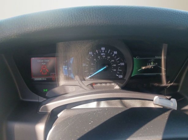 2017 Ford Expedition EL Limited photo 4