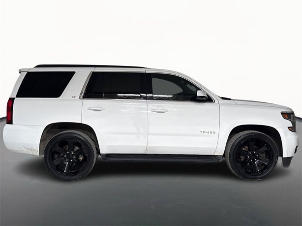 2016 Chevrolet Tahoe LT photo 2