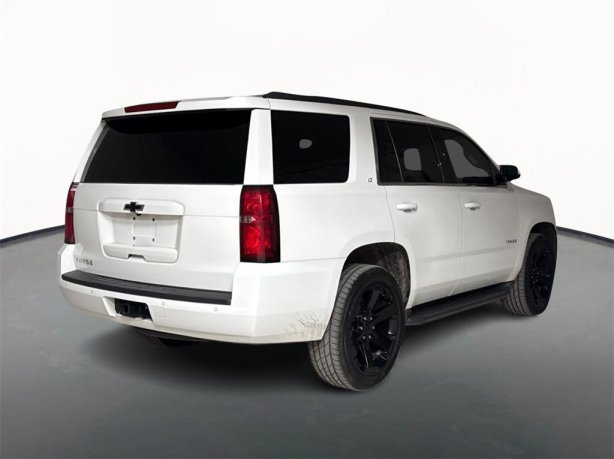 2016 Chevrolet Tahoe LT photo 3