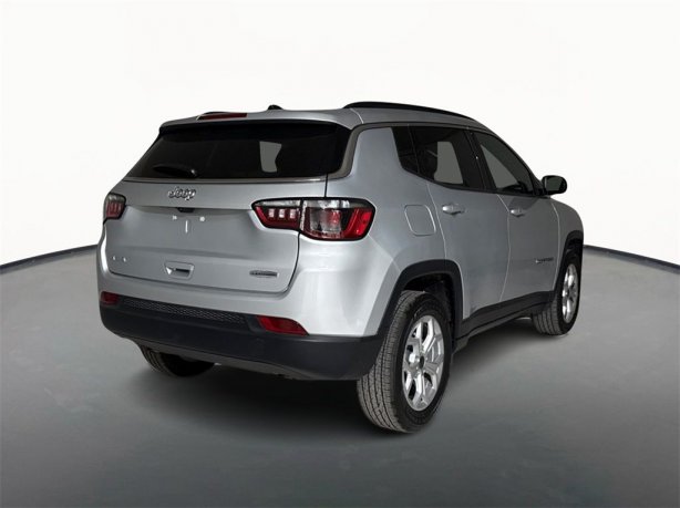 2025 Jeep Compass North Edition Latitude photo 2