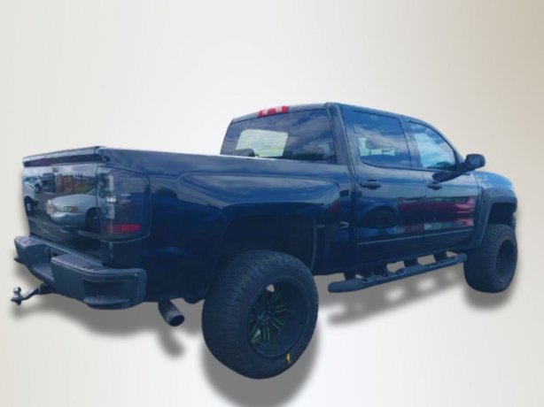 2015 Chevrolet Silverado LT photo 3