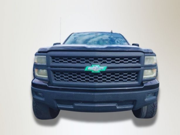 2015 Chevrolet Silverado LT photo 4