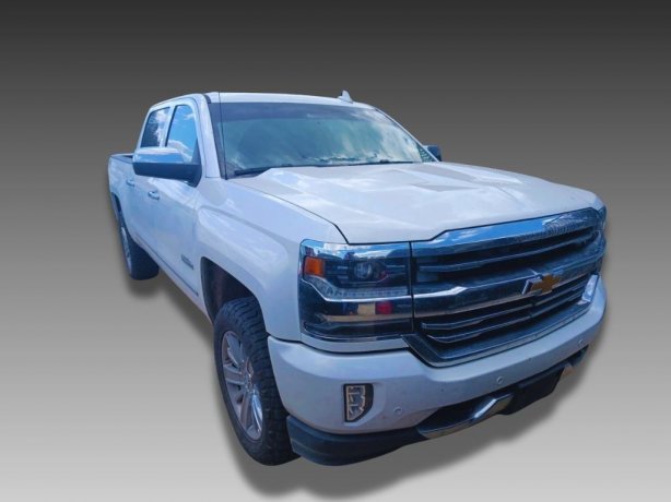 2016 Chevrolet Silverado High Country photo 2