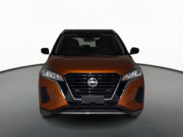 2023 Nissan Kicks SV photo 2