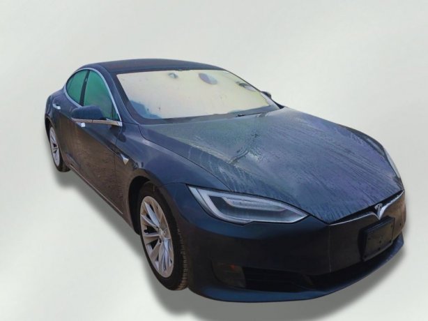 2016 Tesla Model S photo 2