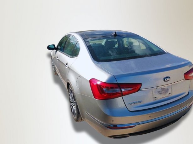 2014 Kia Cadenza photo 3