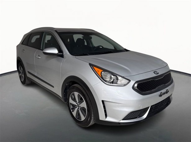 2017 Kia Niro LX photo 3