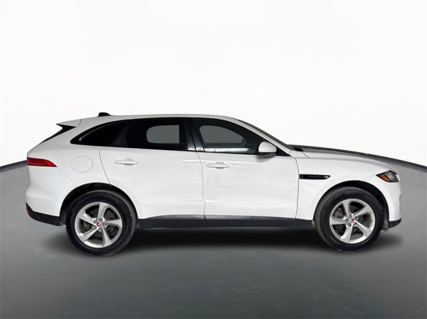 2020 Jaguar F-PACE Premium photo 3